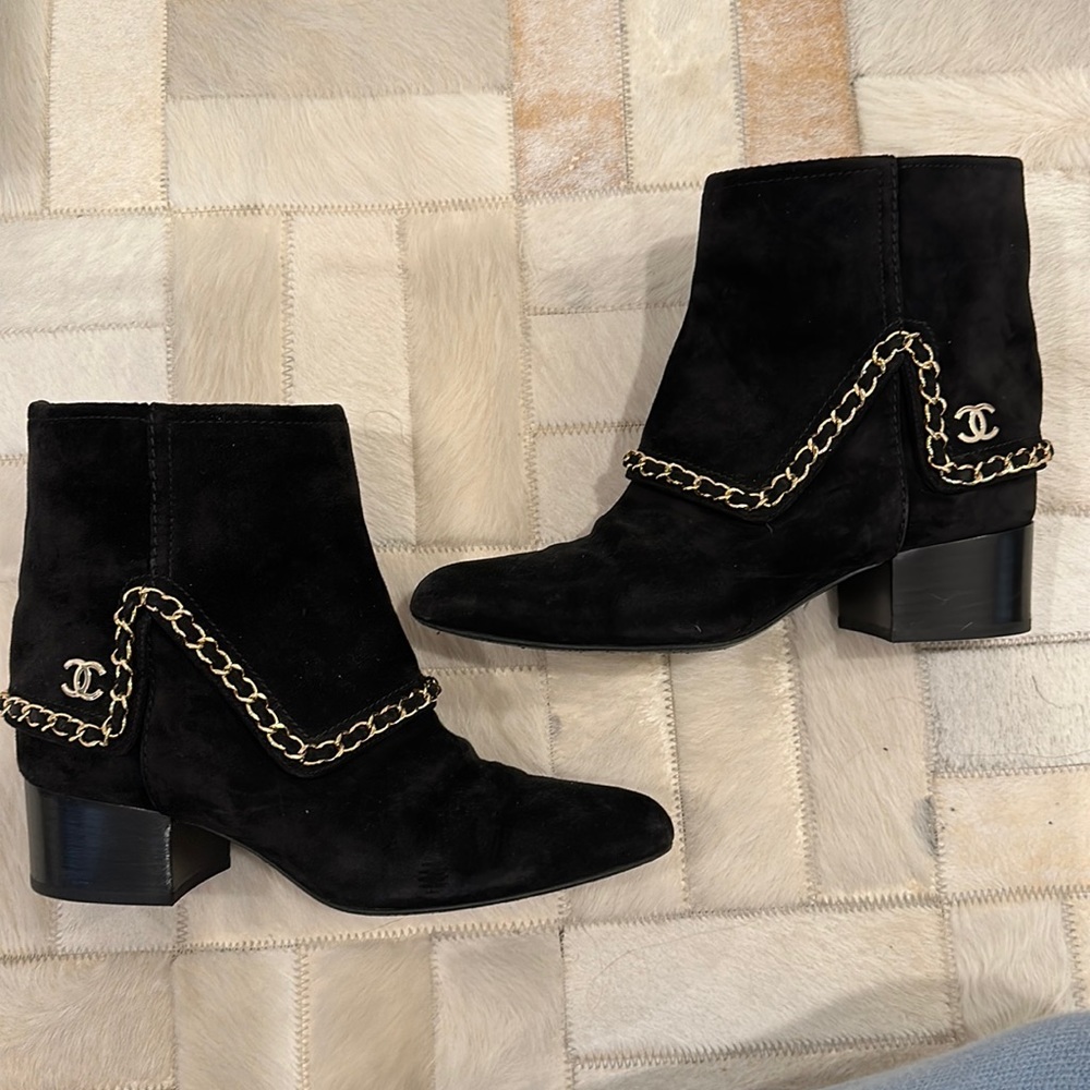 Chanel suede boot